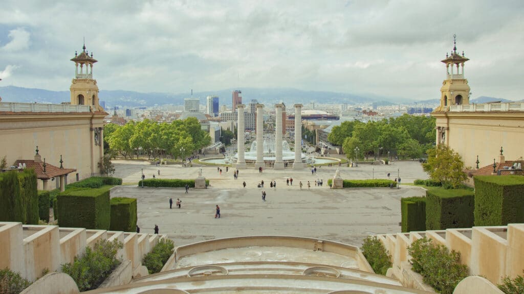 Vista panorámica de Barcelona desde Montjuic